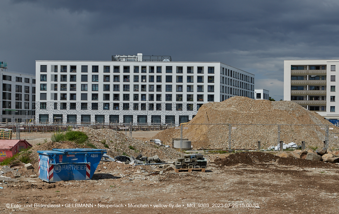 25.07.2023 - Rundgang im Alexisquartier in Neuperlach